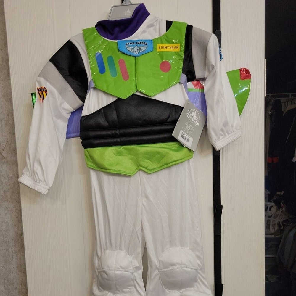 Disney Store Toy Story Buzz Lightyear Boys Halloween Costume Size 3 Light Wings